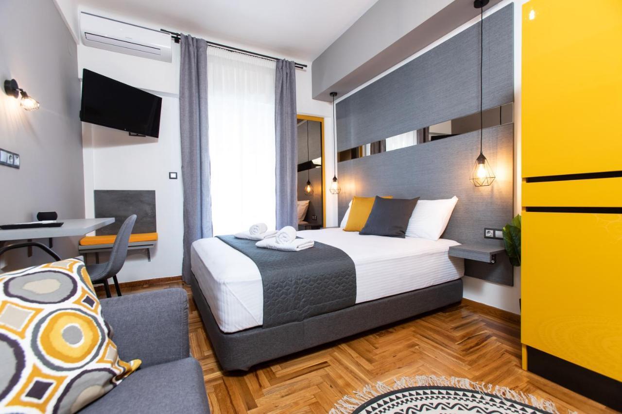Downtown Luxury Boutique Suites : The Yellow Suite Thessaloníki Exteriör bild