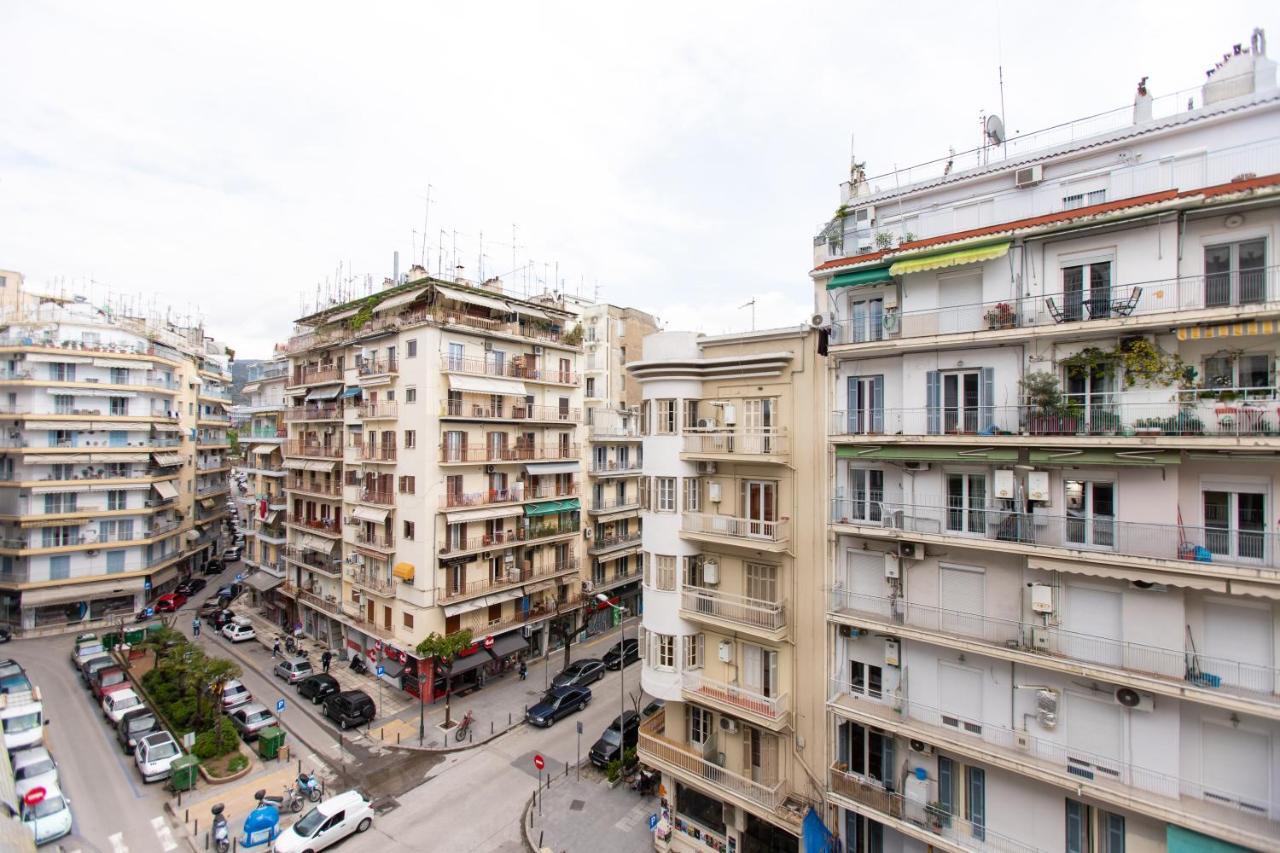 Downtown Luxury Boutique Suites : The Yellow Suite Thessaloníki Exteriör bild